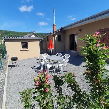Gite Des Jardiniers Fumay Exterior foto