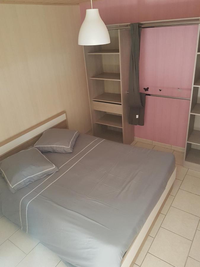 Gite Des Jardiniers Fumay Exterior foto